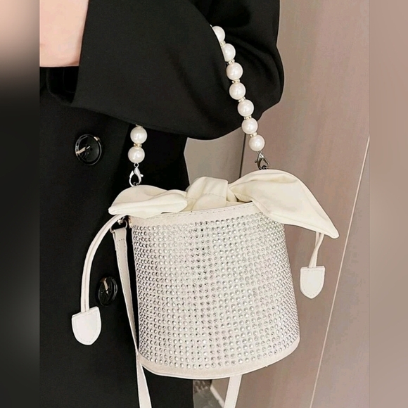 Rhinestone Faux Pearl Bucket Bag - Picture 1 of 8